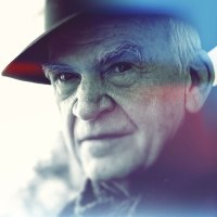 Milan Kundera: "Ευτυχία, είναι η λαχτάρα για επανάληψη."